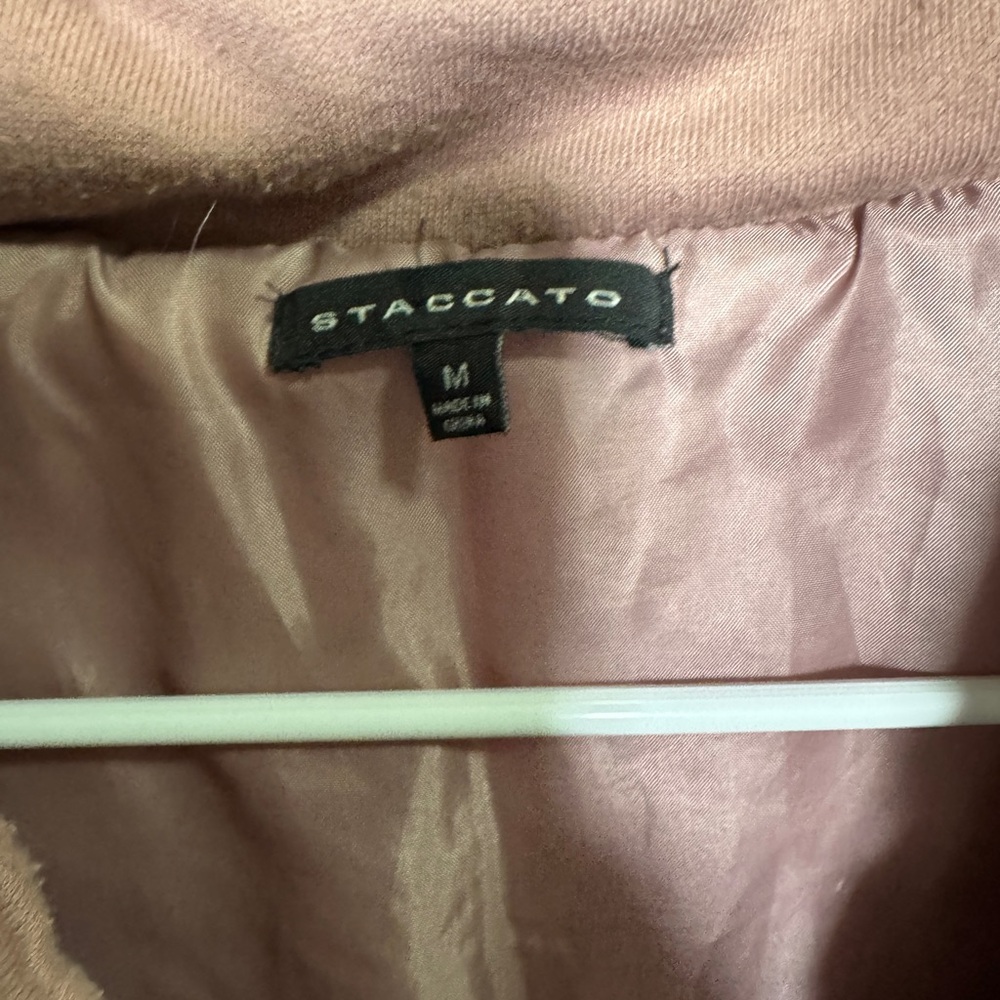 Vest - Picture 2 of 3